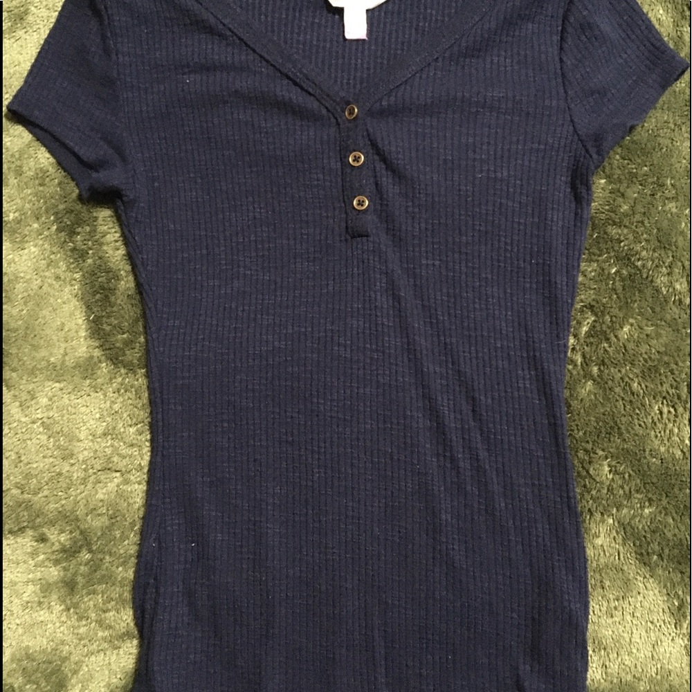Basic blue tee